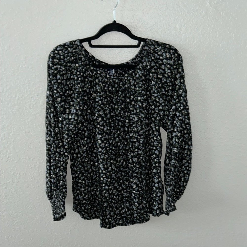Chaps Black Sleeve Floral Blouse